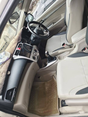 honda-city-2018-big-8