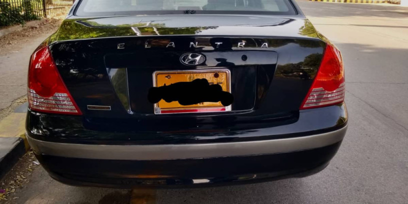 hyundai-elantra-2006-big-3