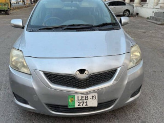 toyota-belta-2009