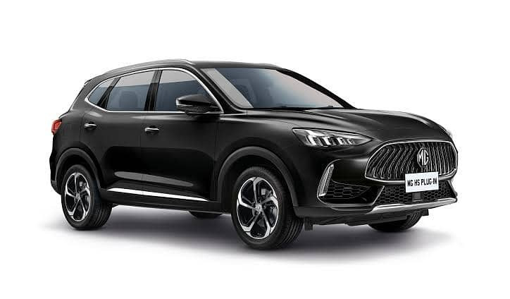 mg-hs-phev-2025-black-with-black-interior-big-2