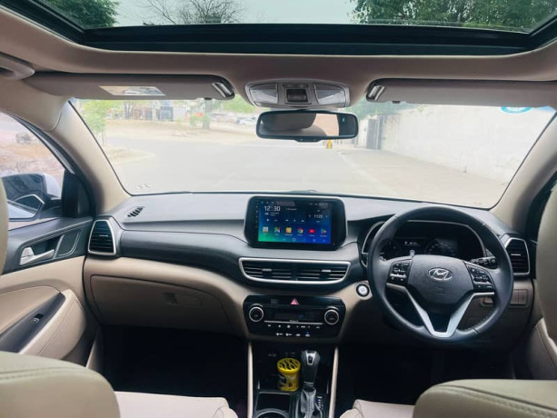 hyundai-tucson-awd-at-ultimate-2023-parking-sensors-big-6