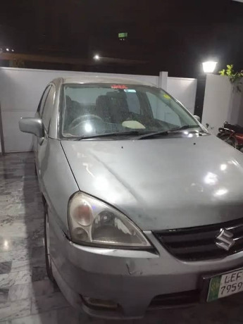 suzuki-lianamodel-2008-big-0