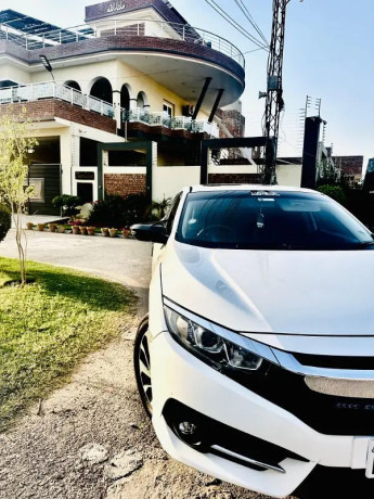 honda-civic-ug-full-option-2017-2018-big-2