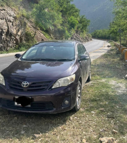 toyota-corolla-gli-automatic-16-vvti-2012-corolla-gli-2012-big-0
