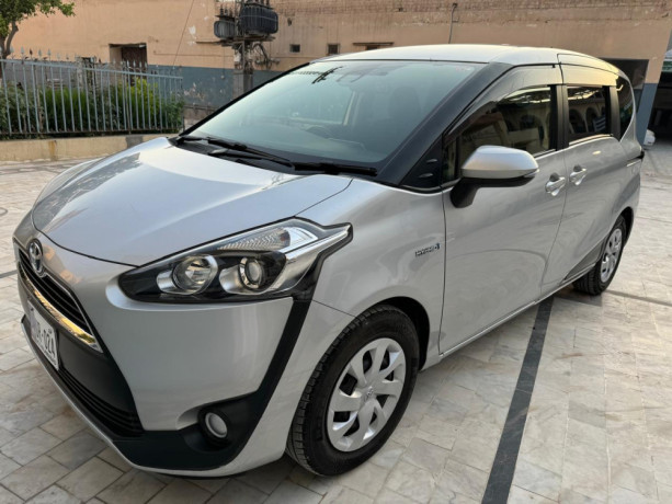 toyota-sienta-g-20182023-big-4