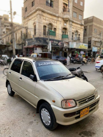 daihatsu-cuore-2008-big-6