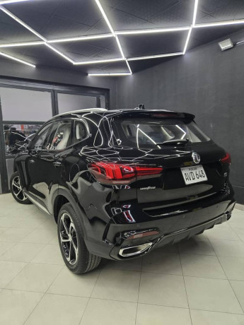 mg-hs-phev-2025-big-5