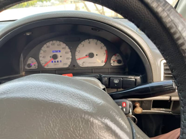 suzuki-cultus-vxr-efi-model-2007-big-11