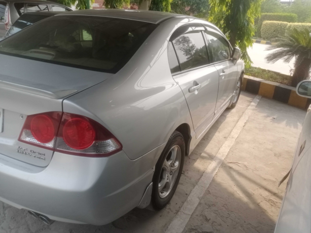 honda-civic-oriel-big-1