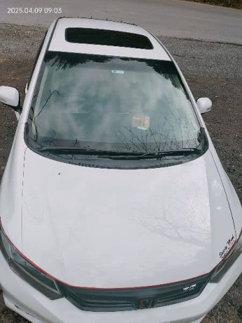 honda-civic-oriel-big-3