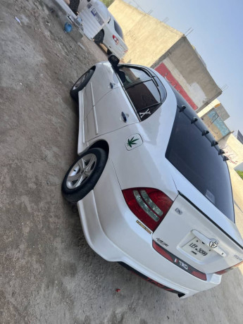 toyota-corolla-x-big-2