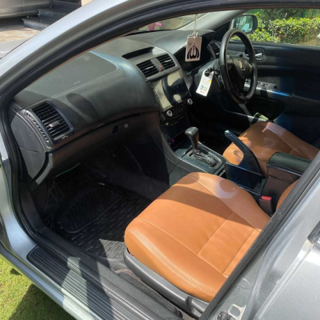 honda-accord-15l-vtec-turbo-big-3