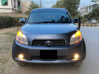 toyota-rav4-awd-hybrid