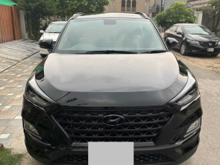 hyundai-tucson-hybrid-signature