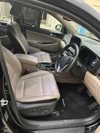 hyundai-tucson-hybrid-signature-big-5