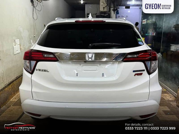 honda-vezel-rs-20162016-big-2