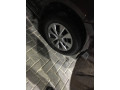 toyota-corolla-gli-2012-small-9
