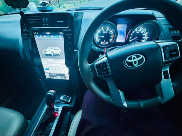 toyota-prado-tx-27-2009-big-5