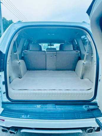 toyota-prado-tx-27-2009-big-13