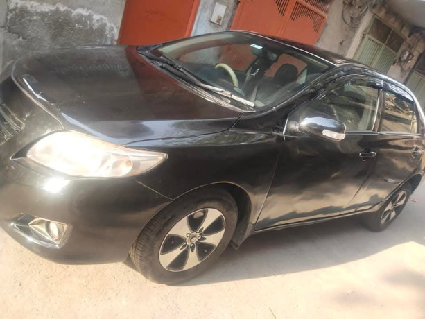 toyota-corolla-altis-x-manual-16-big-8