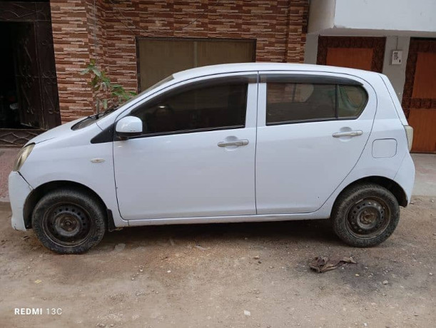 daihatsu-mira-2013-big-4
