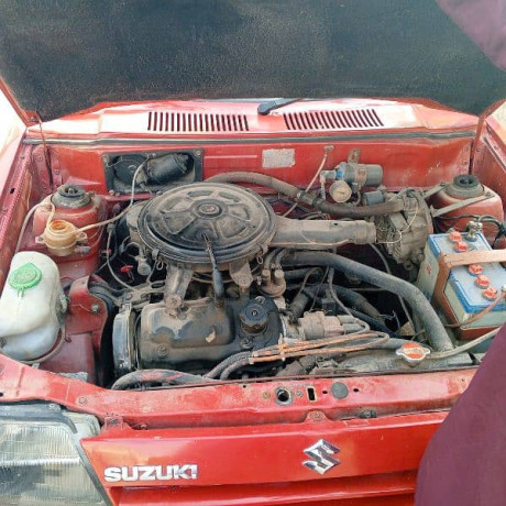 suzuki-khyber-1995-big-0