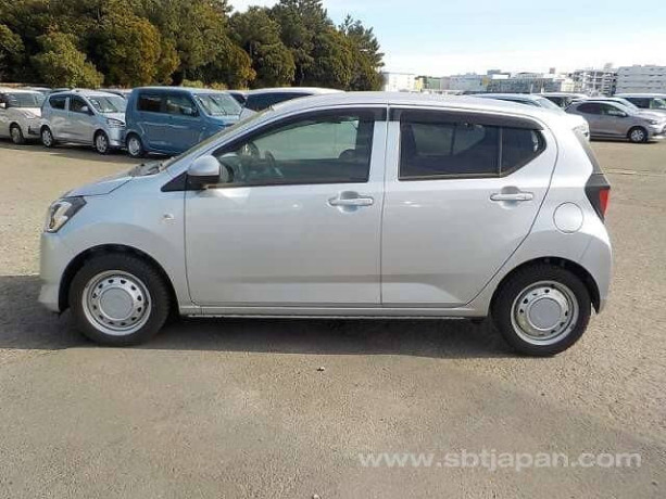 daihatsu-mira-2022-model-2025-fresh-clear-for-sale-big-5
