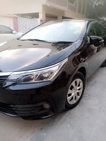 toyota-corolla-altis-16-x-cvt-i-big-8