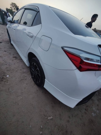 toyota-corolla-altis-16-x-cvt-i-big-3
