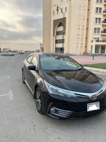 toyota-corolla-altis-grande-x-cvt-i-18-black-interior-big-0
