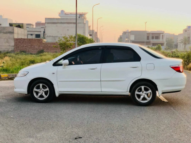 honda-city-12l-mt-big-1