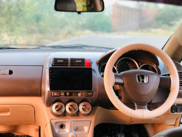 honda-city-12l-mt-big-5