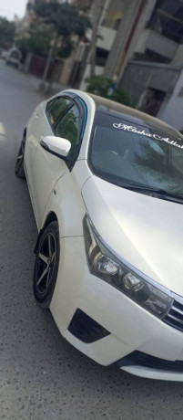 toyota-corolla-altis-x-manual-16-big-1