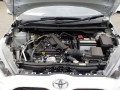 toyota-yaris-g-small-8