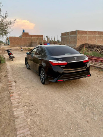 toyota-corolla-altis-2018-big-14