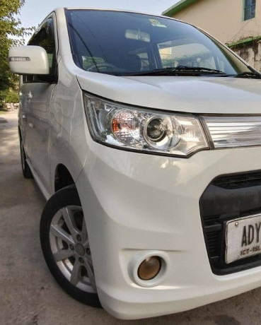 suzuki-wagon-r-stingray-2013-big-3