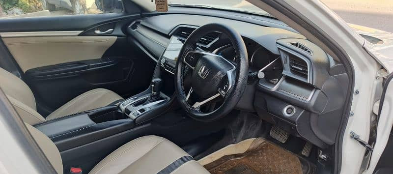 honda-civic-oriel-2020-big-4