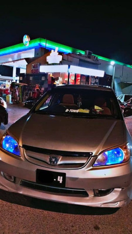 honda-civic-es-oriel-prosmatec-2004-big-0