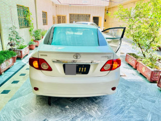 toyota-corolla-xli-2011