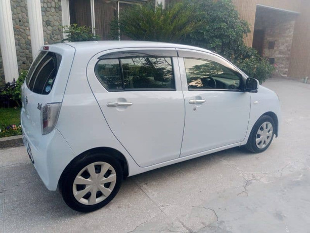 daihatsu-mira-2016-big-4