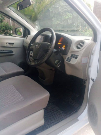 daihatsu-mira-2016-big-5