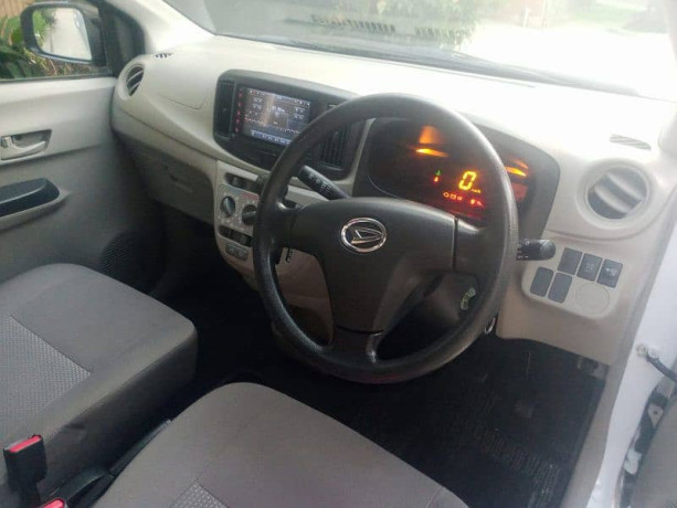 daihatsu-mira-2016-big-1