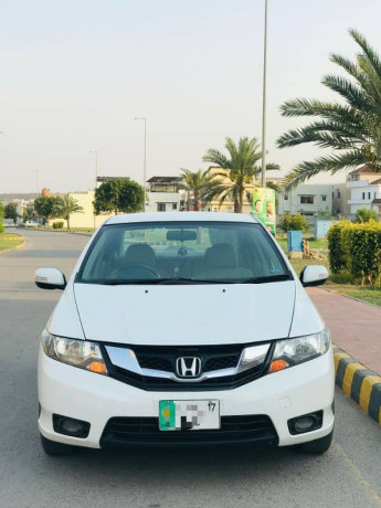 honda-city-aspire-2017-big-0