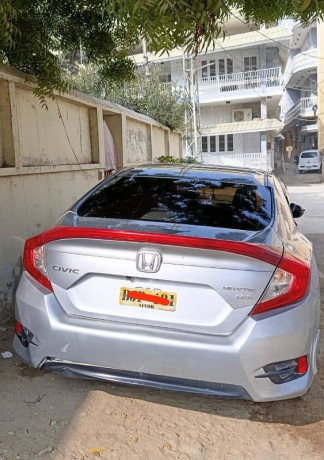 honda-civic-oriel-2017-big-1