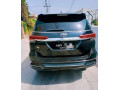 toyota-fortuner-2019-small-0