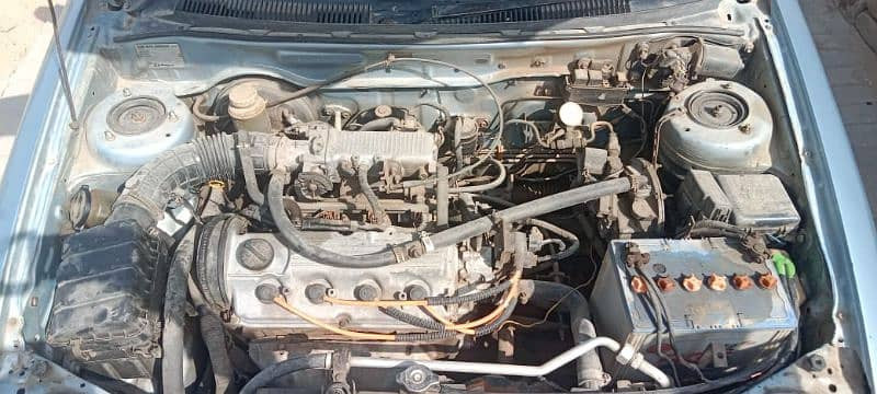 suzuki-baleno-20032004-big-2