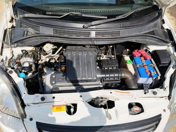 suzuki-swift-2018-big-7