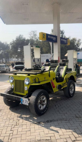 willys-jeep-hugh-hood-big-2