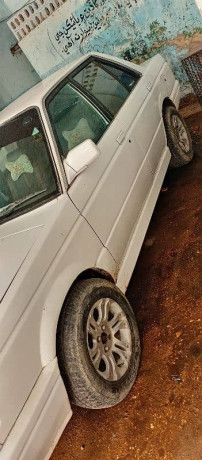 nissan-sunny-1988-big-3