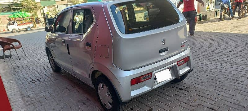 suzuki-alto-20212022-big-5